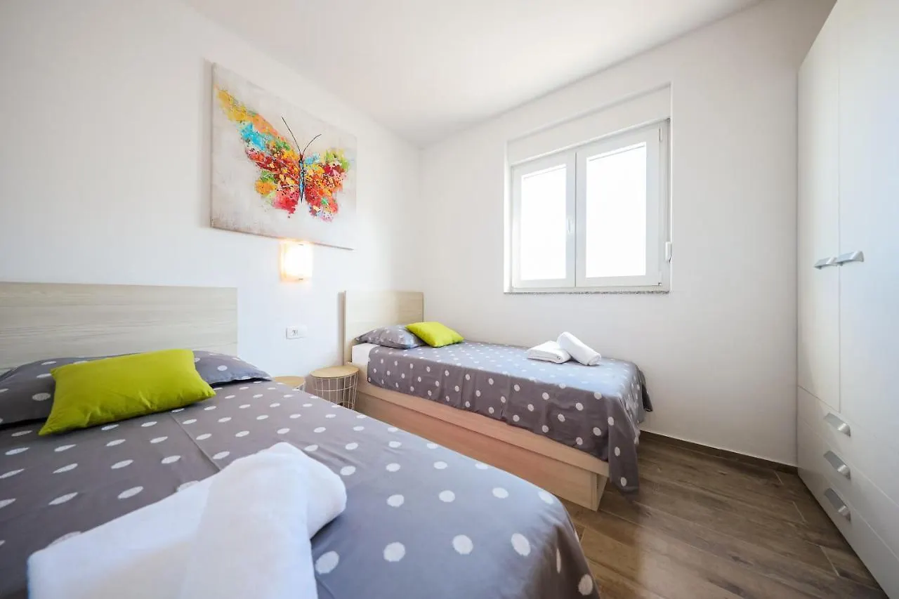 Apartment 1Oak Rentals 2 Vir Kroatien