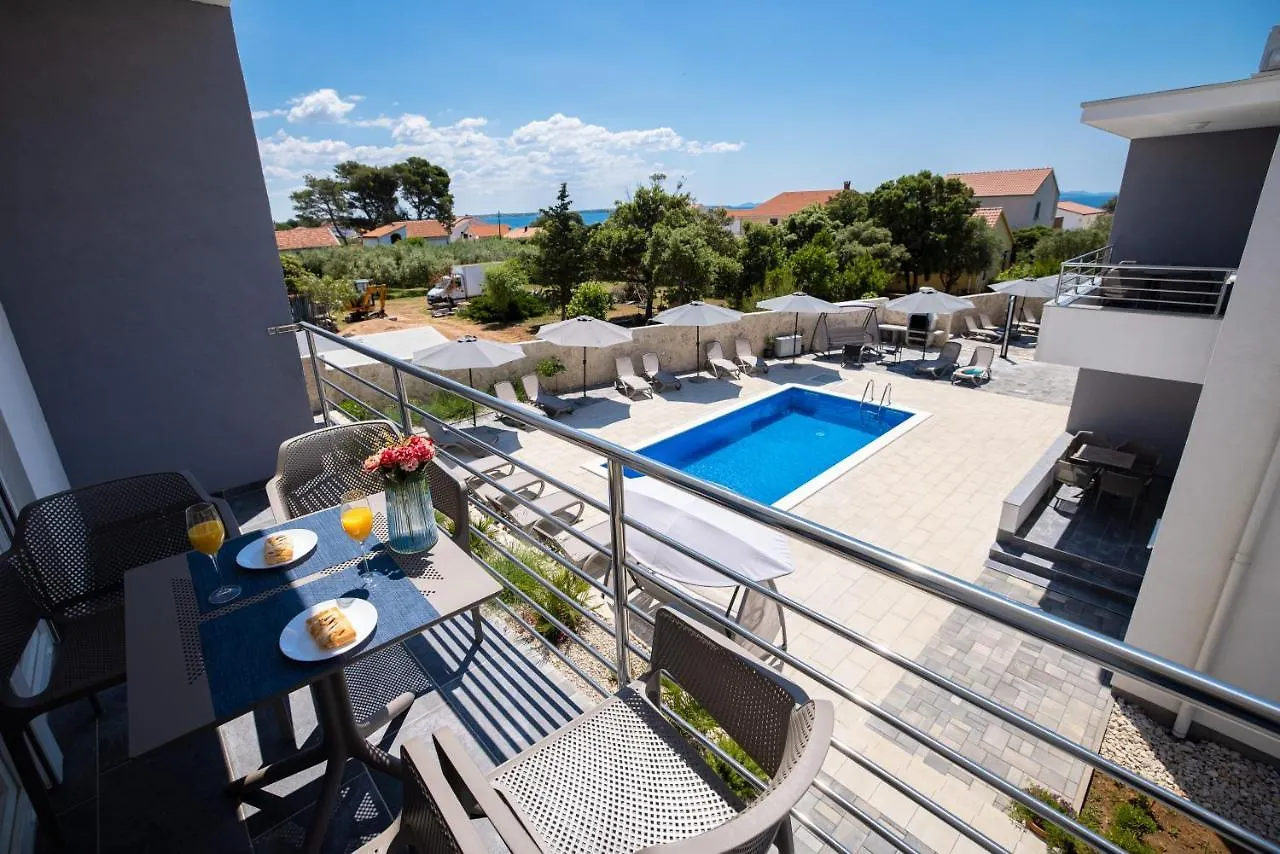 Apartment 1Oak Rentals 2 Vir
